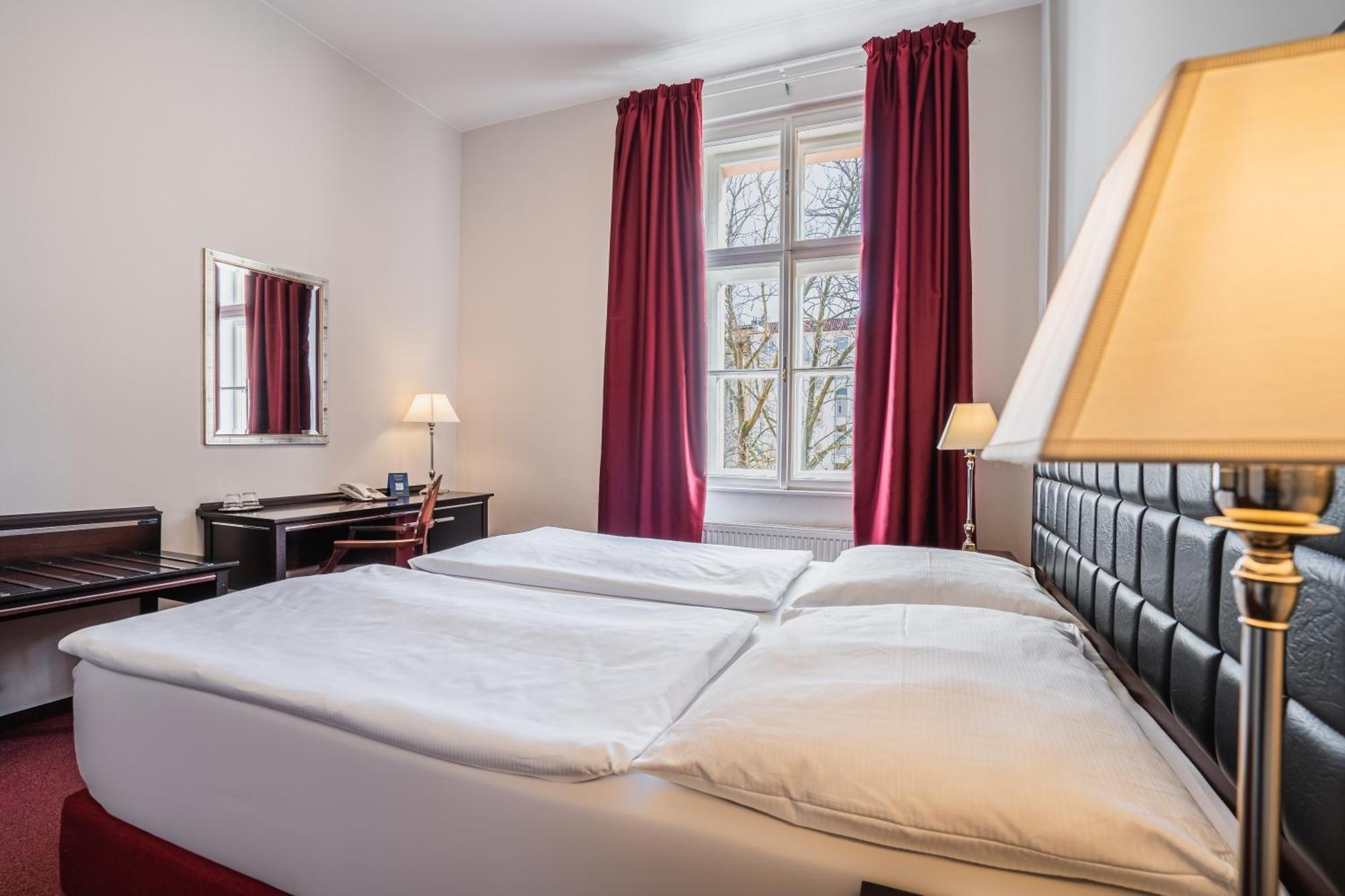 Ea Hotel Tosca Prague Exterior photo